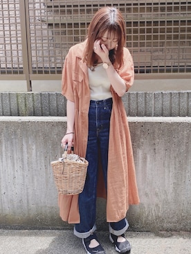 「シャツワンピ」｜「アイテム（デニムパンツ）」を使った、sakiさん（レディース・159cm）の夏コーディネート