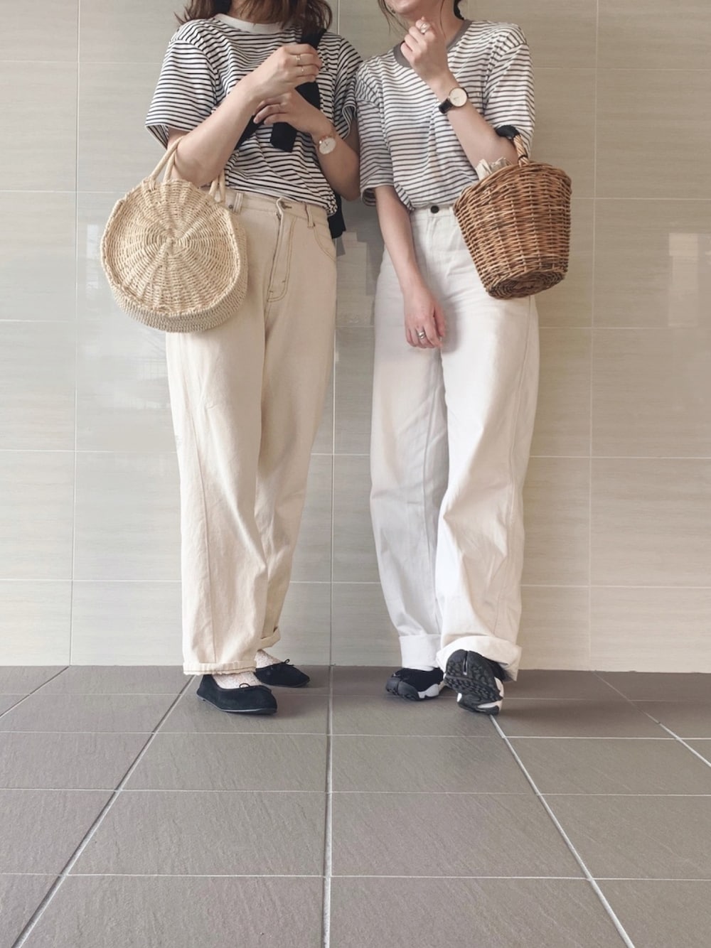 「シミラールック、ホワイトコーデ、ボーダー、無印良品、ホワイトパンツ、かごバッグ、エアリフト、ヘアアレンジ、きれいめカジュアル、プチプラ」｜「無印良品のアイテム（トップス、グレー系）」を使った、sakiさん（レディース・159cm）の夏コーディネートの1枚目の写真