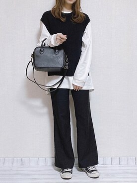 「クルーネック」｜「アイテム（その他）」を使った、sakiさん（レディース・159cm）の秋コーディネート