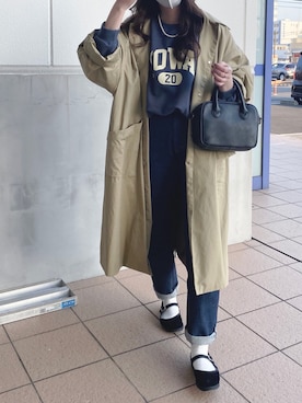 「Auntie Rosa Holiday（アンティローザホリデー）のIOWAカレッジロゴルーズスウェット（スウェット）」を使った、sakiさん（レディース・159cm）の冬コーディネート