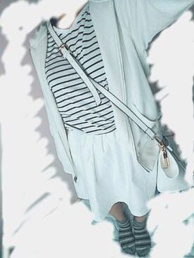 「UNIQLO（ユニクロ）のアイテム（マウンテンパーカー、ホワイト系）」を使った、麻耶∞さん（レディース・153cm）の春コーディネート