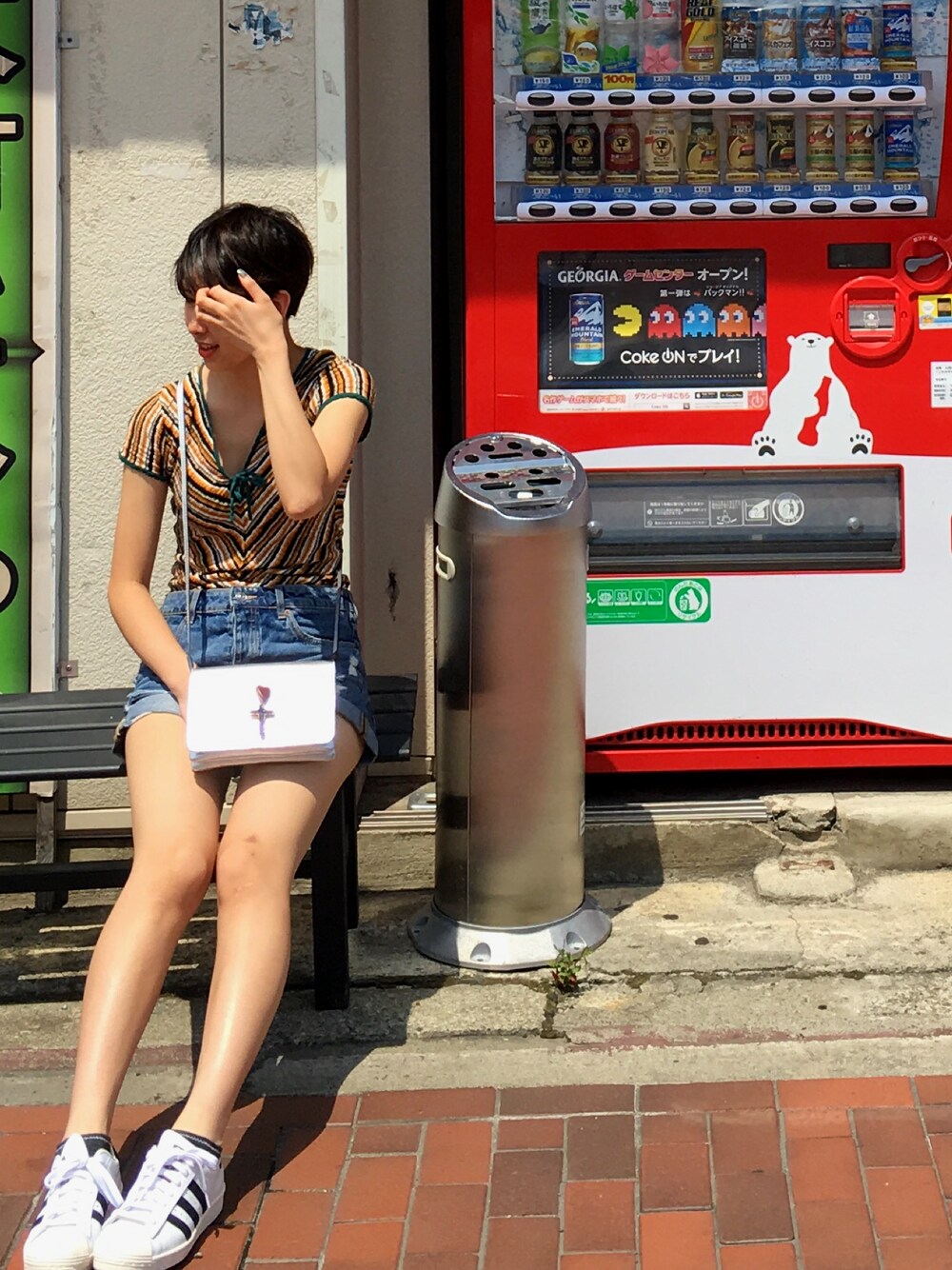 「夏、大人カジュアル、ラフ、denim、シンプル、スニーカー、ootd、H&M、シルバー」｜「SLYのアイテム（Tシャツ/カットソー、その他）」を使った、fuさん（レディース・165cm）の夏コーディネートの1枚目の写真