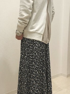 「アイテム（パーカー、ホワイト系）」を使った、堺北花田INTERPLANETさん（レディース・161cm）の春コーディネート