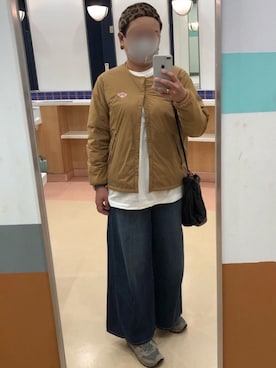 「Guess（ゲス）のアイテム（腕時計）」を使った、まぁこさんさん（レディース・169cm）の秋コーディネート