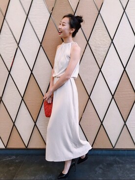「miu miu（ミュウミュウ）のアイテム（クラッチバッグ）」を使った、nataliearineさん（レディース・160cm）の秋コーディネート