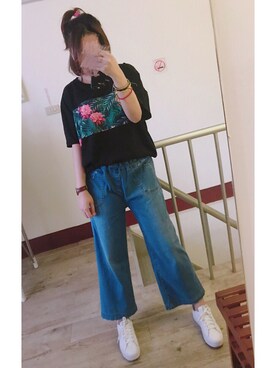 Debbie Ponyさんのコーディネート