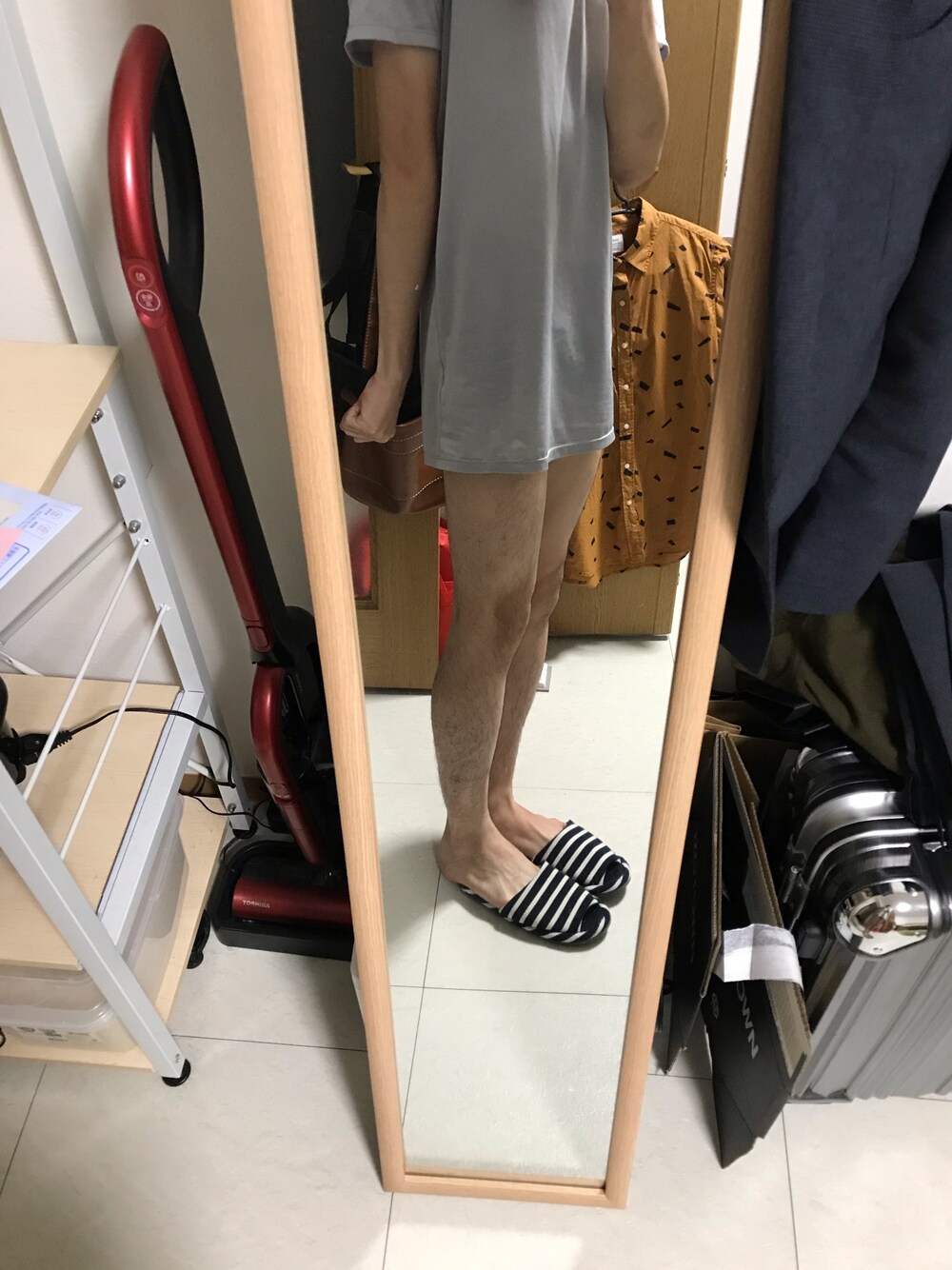 「やっぱりストリートが好き、きたない」｜「UNIQLOのエアリズムVネックT（半袖）（その他アンダーウェア/インナー、グレー系）」を使った、のはらしゅんのすけ✔︎さん（メンズ・270cm）の秋コーディネートの1枚目の写真