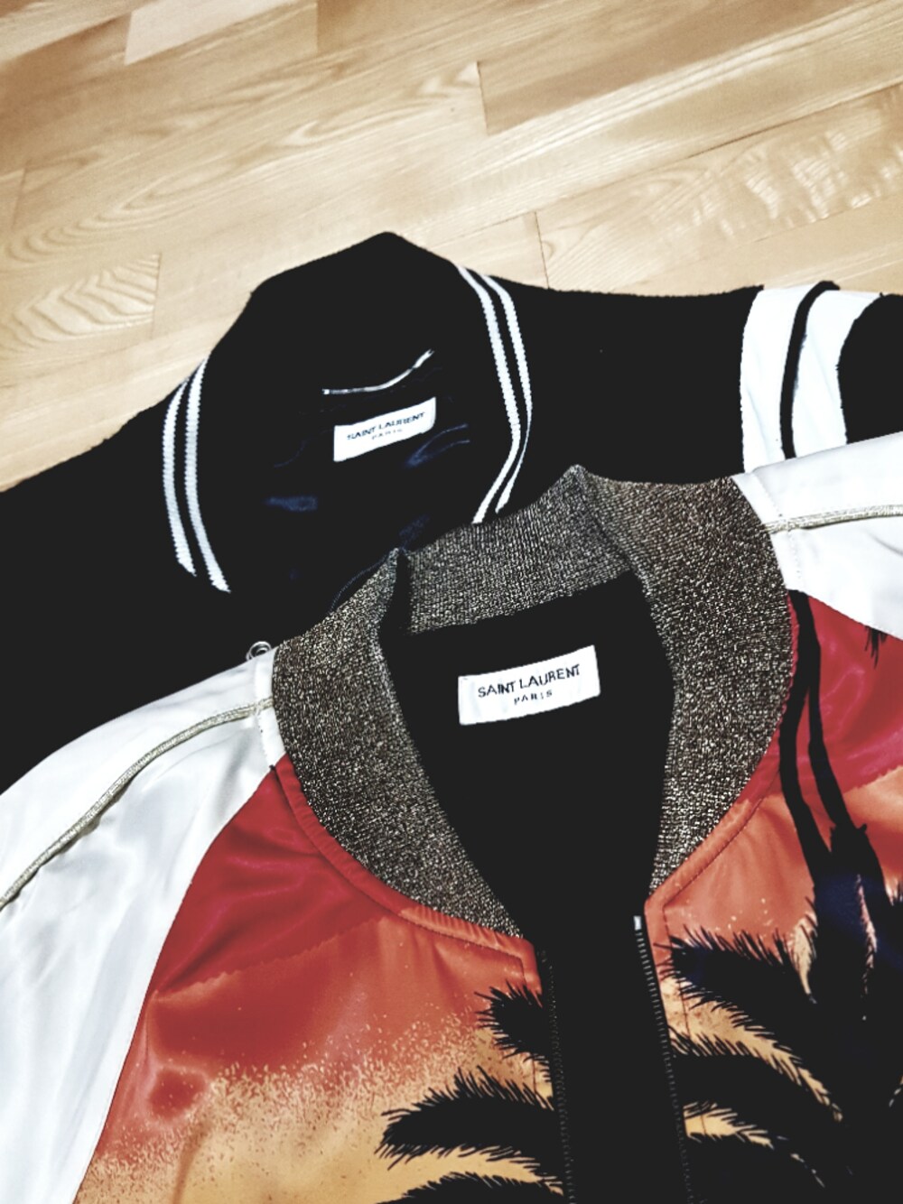 「SAINT LAURENT PARISのアイテム（スタジャン、ブラック系）」を使った、黃柏鈞さん（メンズ・173cm）の冬コーディネートの1枚目の写真