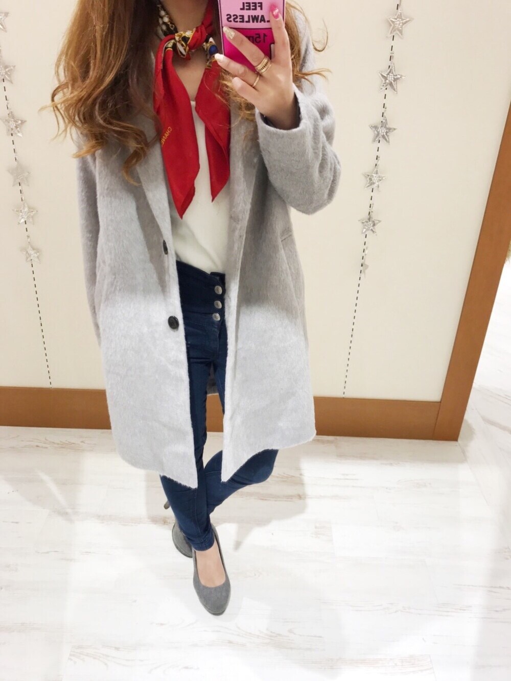 「SpRayのＴ／Ｒシャギーチェスター（チェスターコート、グレー系）」を使った、yukariさん（レディース・158cm）の春コーディネートの1枚目の写真