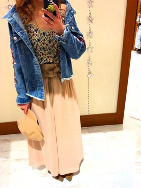 「アイテム（キャミソール、ベージュ系）」を使った、yukariさん（レディース・158cm）の春コーディネート