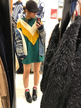 「袖ボリューム」｜「アイテム（キャップ）」を使った、yukariさん（レディース・158cm）の冬コーディネート