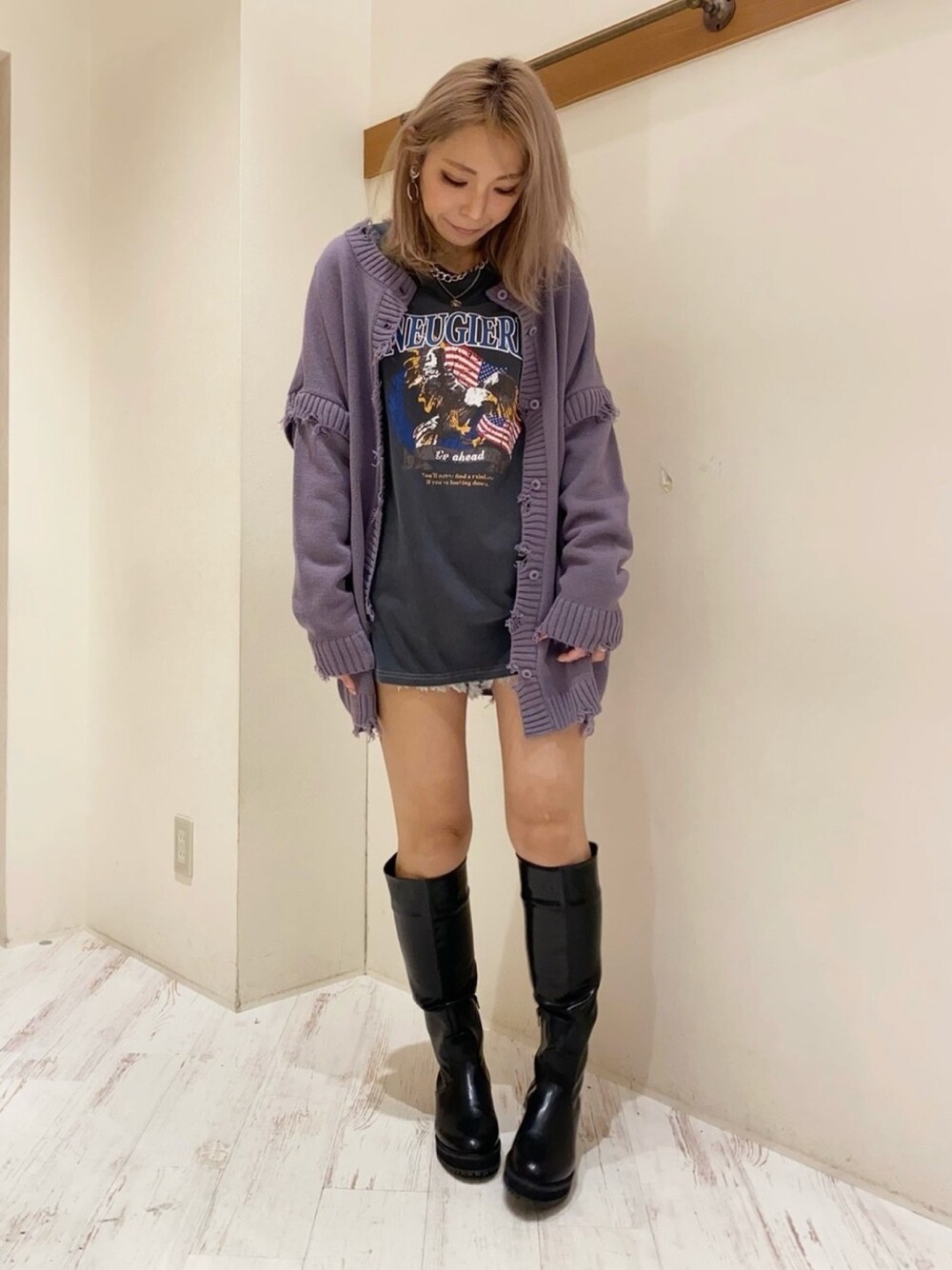 「3wayニット、2WAYニット、マルチWAY、ニットカーディガン、ニットベスト、ビガーブーツ、ロングブーツ、SpRay、SPRAY PREMIUM、Libby&Rose」｜「SpRayのアイテム（ニット/セーター、パープル系）」を使った、yukariさん（レディース・158cm）の冬コーディネートの1枚目の写真