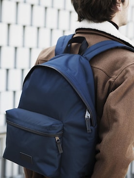 「EASTPAK（イーストパック ）のアイテム」を使った、EASTPAK officialさん（メンズ・175cm）の秋コーディネート