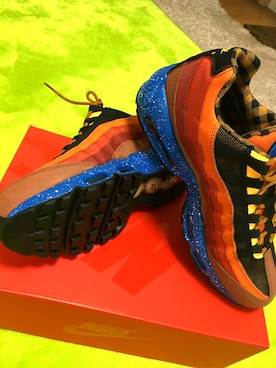 「NIKE（ナイキ）のアイテム（スニーカー、オレンジ系）」を使った、naoyさん（メンズ・177cm）の春コーディネート