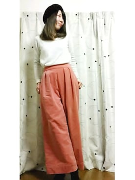 「グレージュ」｜「アイテム（ハンチング/ベレー帽）」を使った、nun.さん（レディース・164cm）の冬コーディネート