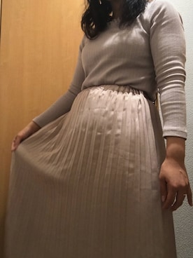 「one after another NICE CLAUP（ワンアフターアナザーナイスクラップ）のリバーシブルプリーツスカート（スカート）」を使った、L♥️VEさん（レディース・159cm）の春コーディネート