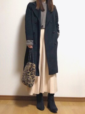 「fifth（フィフス）のサイドスリットロールアップスリーブニット（ニット/セーター、ブラウン系）」を使った、sakiさん（レディース・160cm）の冬コーディネート