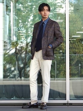 「BOLZONELLA（ボルゾネッラ）のアイテム」を使った、Brilla per il gustoさん（メンズ・180cm）の秋コーディネート