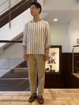 「BEAMS F（ビームスエフ）のアイテム（パンツ）」を使った、Brilla per il gustoさん（メンズ・175cm）の春コーディネート