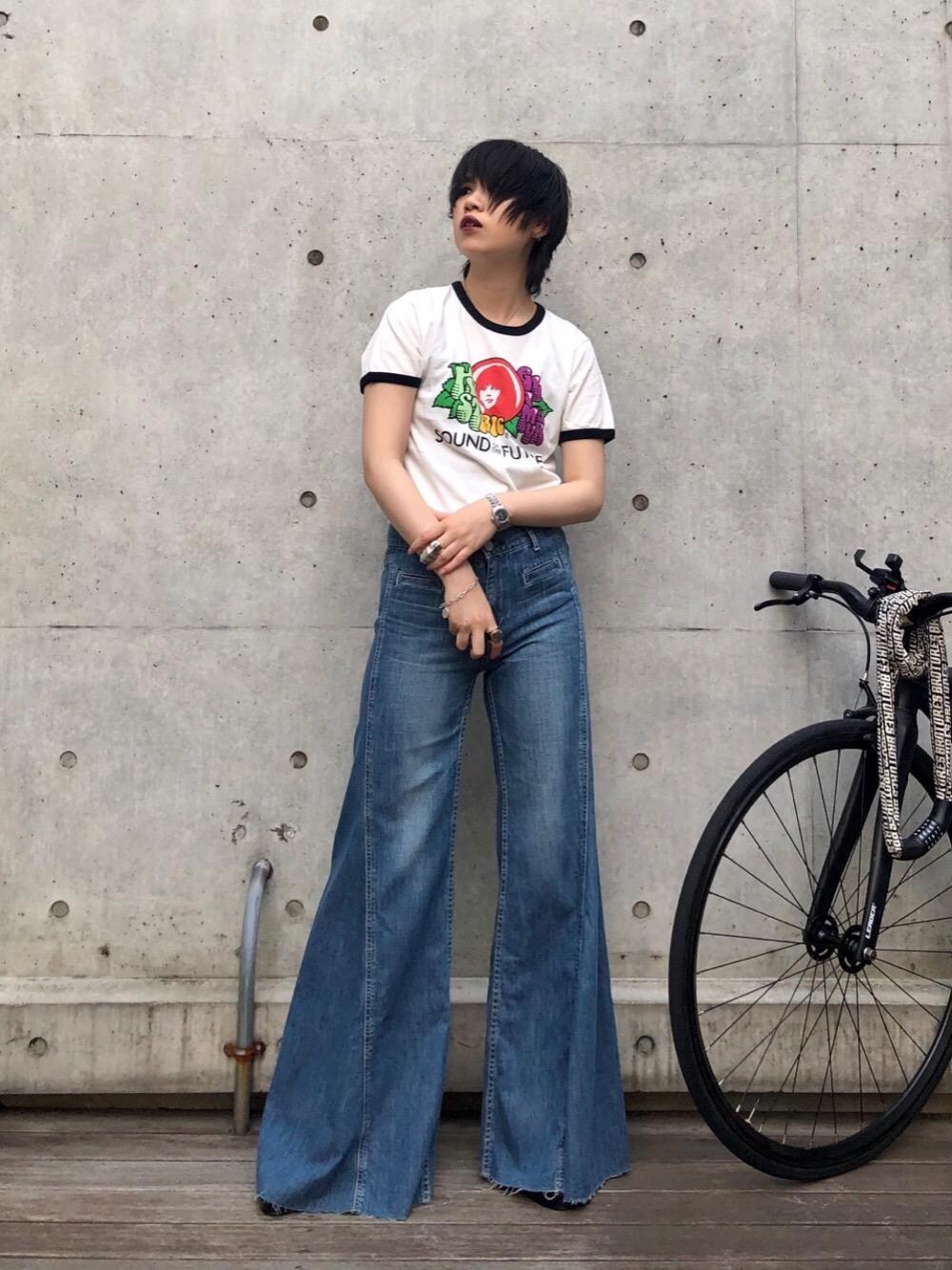 HYSTERIC GLAMOURのアイテムを使った「90年代」のレディース人気
