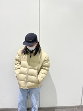 「アイテム（ダウンジャケット/コート、ベージュ系）」を使った、ユイさん（レディース・159cm）の春コーディネート