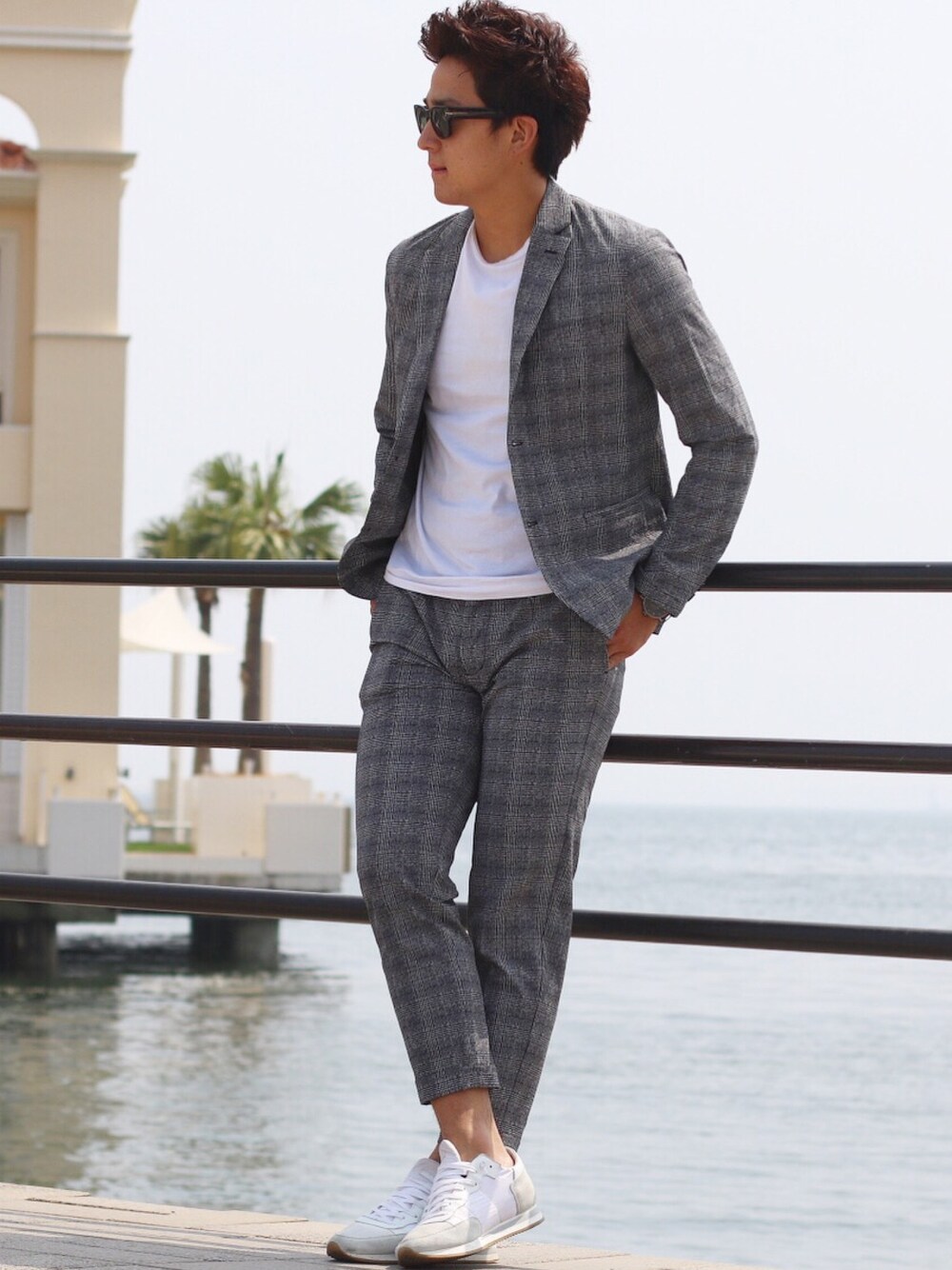 ZARAのセットアップ（グレー系）を使ったメンズ人気ファッション