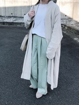 素材感 仕立ての良さが滲む 綿麻ロングジャケットを使った人気ファッションコーディネート Wear