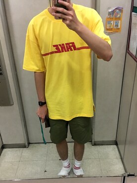 「アイテム（スリッポン）」を使った、余杰恩さん（メンズ・181cm・20代）の春コーディネート