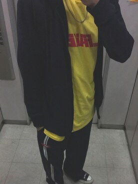 余杰恩さんのコーディネート