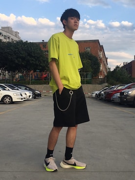 余杰恩さんのコーディネート