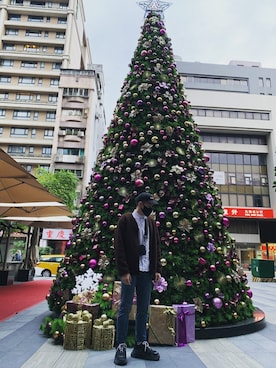 「MARC JACOBS（マークジェイコブス）のアイテム（バッグ）」を使った、Sunnyさん（メンズ・175cm）の秋コーディネート