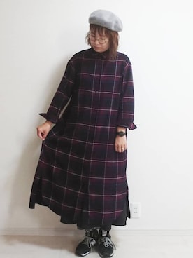 「チェックシャツワンピース」｜「アイテム（ハンチング/ベレー帽）」を使った、mocoさん（レディース・167cm）の秋コーディネート
