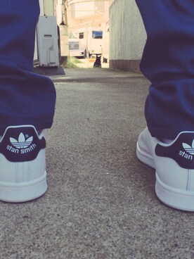 「adidas（アディダス）のADIDAS アディダス　STAN SMITH スタンスミス M20325 *RWHI/RWHI/NEWN（スニーカー、ホワイト系）」を使った、☆蛙☆さん（メンズ・185cm）の冬コーディネート
