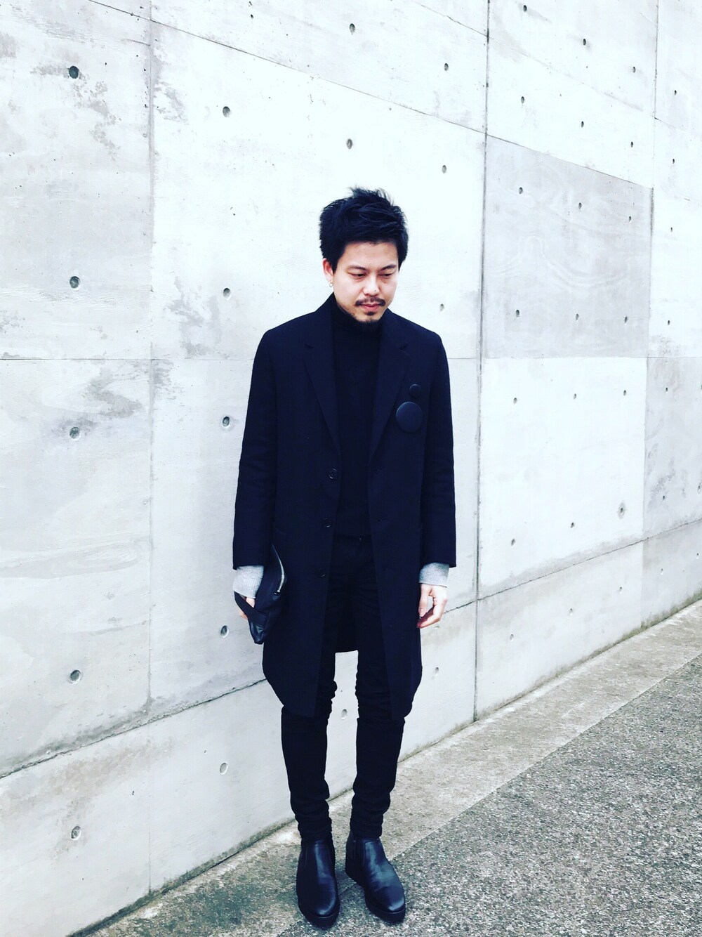「金沢」｜「JOHN LAWRENCE SULLIVAN accessoryのアイテム（その他、ブラック系）」を使った、cazさん（メンズ・170cm）の冬コーディネートの1枚目の写真