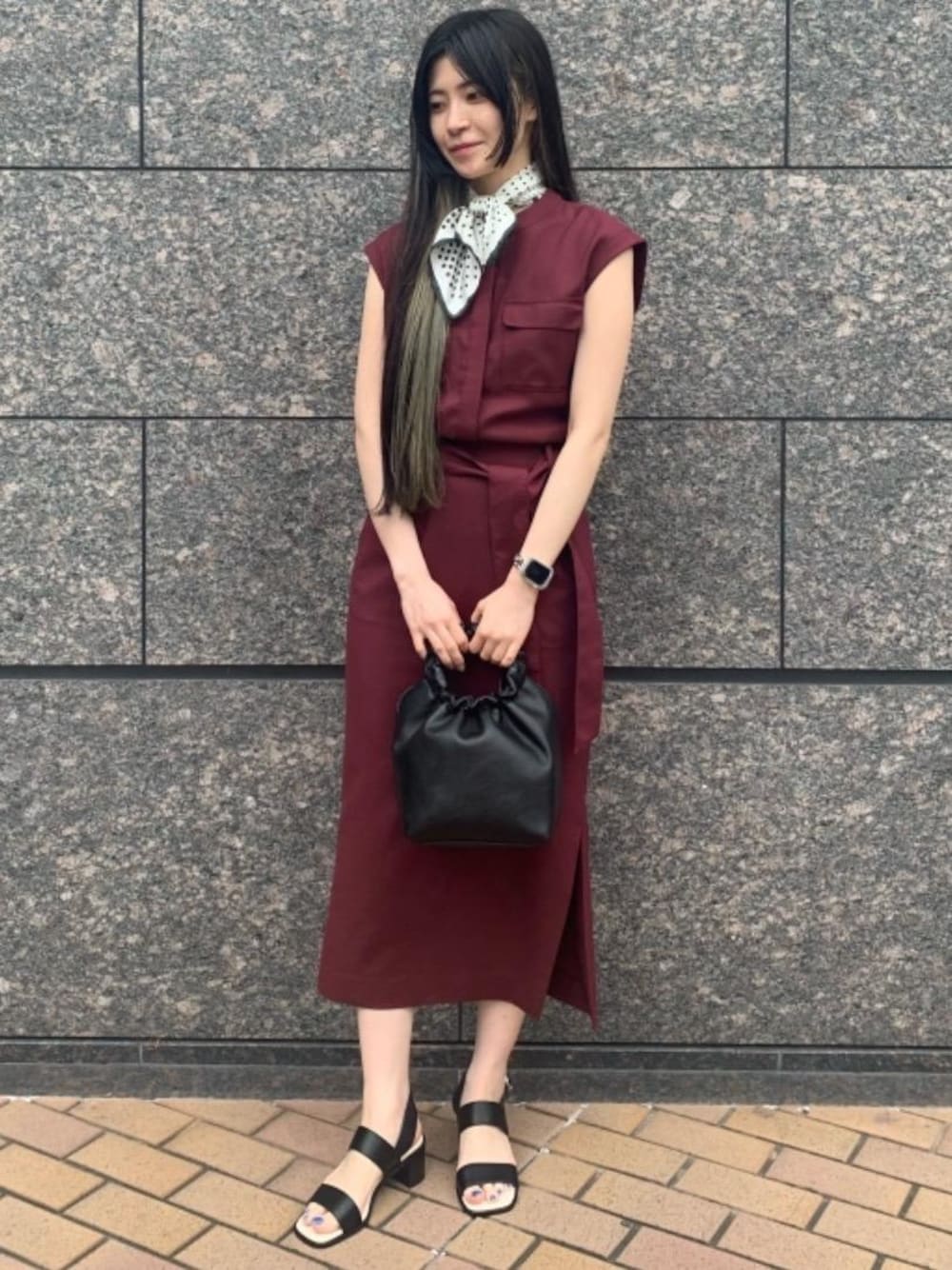 「ワンピース、フェミニン、モード、【全社タグに統合】ワンピース」｜「green label relaxingのFM ギャザー ハンドル 2WAY ショルダー バッグ（ショルダーバッグ、ブラック系）」を使った、takada10810さん（レディース・165cm）の春コーディネートの1枚目の写真