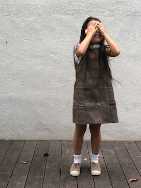 「チェック柄に恋してる」｜「アイテム（ジャンパースカート）」を使った、aiiiiirinさん（キッズ・120cm）の秋コーディネート