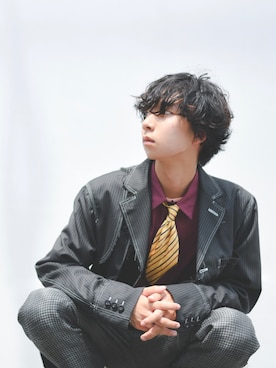 「MINUS（マイナス）のアイテム（トップス）」を使った、Yackleさん（メンズ・167cm）の秋コーディネート