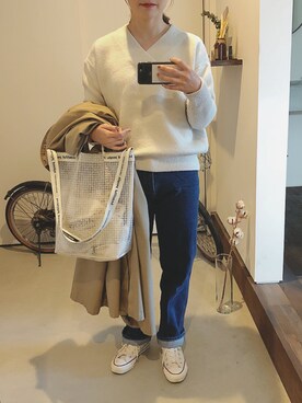 「Vネック」｜「アイテム（ステンカラーコート）」を使った、iigg☺︎さん（レディース・154cm）の春コーディネート