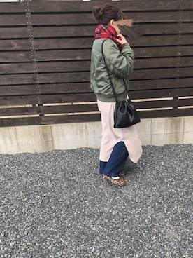 「バレエシューズ」｜「アイテム（MA-1）」を使った、iigg☺︎さん（レディース・154cm）の冬コーディネート