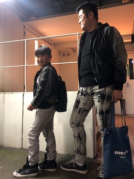 「DIESEL（ディーゼル）のアイテム（ミリタリージャケット）」を使った、高崎保典さん（メンズ・177cm）の冬コーディネート