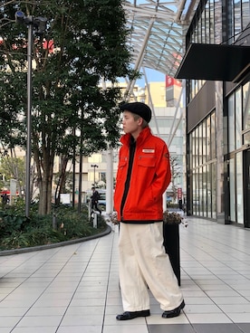 「アイテム（ミリタリージャケット、オレンジ系）」を使った、takuroさん（メンズ・163cm）の春コーディネート