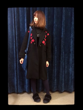 「刺繍」｜「アイテム（チェスターコート）」を使った、Crystalさん（レディース・171cm）の冬コーディネート