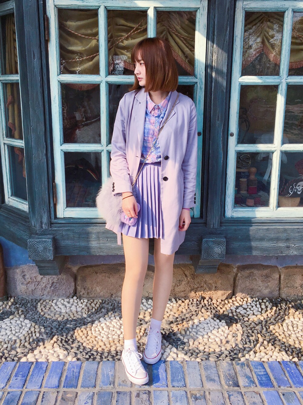 「mysty woman、EATME、snidel、Ank Rouge、CONVERS」｜「mysty womanのシングルチェスターコート（チェスターコート、ブルー系）」を使った、Crystalさん（レディース・171cm）の春コーディネートの1枚目の写真