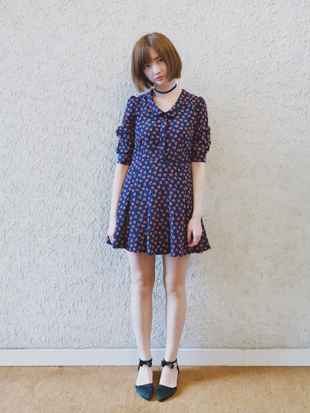 「snidel、WEGO」｜「WEGOのWEGO/ベロアクロスチョーカー（ネックレス、ブルー系）」を使った、Crystalさん（レディース・171cm）の夏コーディネートの1枚目の写真