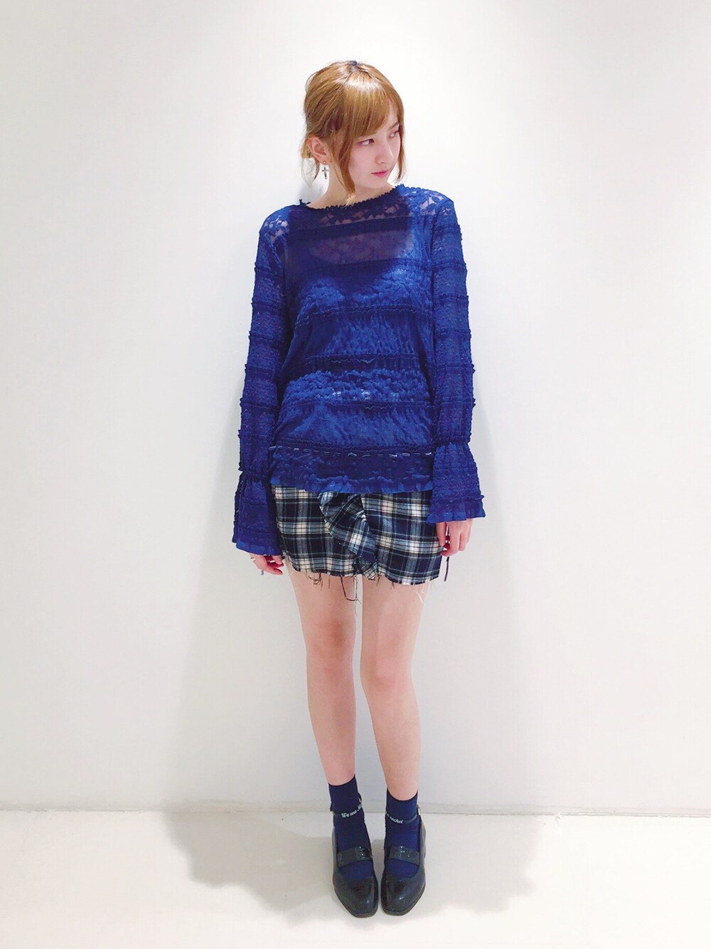 「Vivienne Westwood、jouetie、kasumi、WEGO、as know as de base」｜「AS KNOW AS de baseのドリーミーガール♪ＢＬ【長袖・ＰＯ】（シャツ/ブラウス、ブルー系）」を使った、Crystalさん（レディース・171cm）の秋コーディネートの1枚目の写真