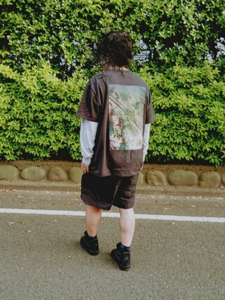 ちゅう is wearing FOG ESSENTIALS "【FEAR OF GOD ESSENTIALS】ビッグシルエット フォトバックプリント Tシャツ/Boxy Photo Series T-shirts"