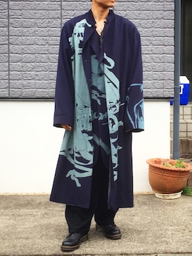 「Yohji Yamamoto POUR HOMME（ヨウジヤマモトプールオム）のアイテム（その他アウター）」を使った、伸輔さん（メンズ・168cm）の冬コーディネート