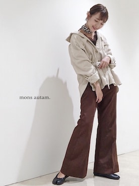 「earth music&ecology（アースミュージックアンドエコロジー）のアイテム（ストール/ショール）」を使った、mayuさん（レディース・160cm）の秋コーディネート