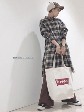 「Levi's（リーバイス）のアイテム（バッグ）」を使った、mayuさん（レディース・160cm）の秋コーディネート