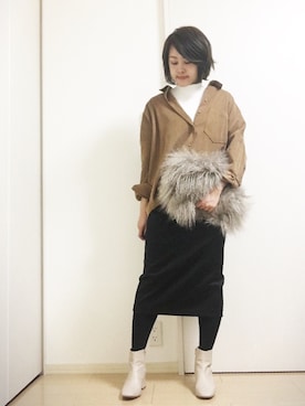 「Ameri（アメリ）のアイテム（クラッチバッグ）」を使った、Nanaさん（レディース・154cm）の冬コーディネート